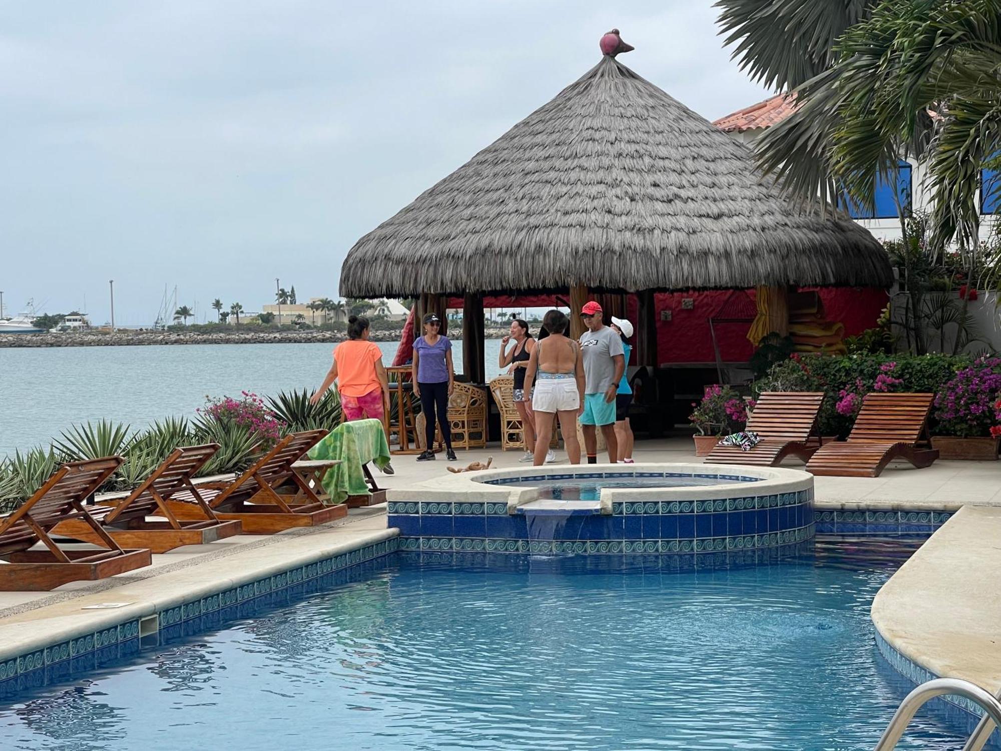 Hotel Boutique Playa Canela Ecuador Салинас Екстериор снимка